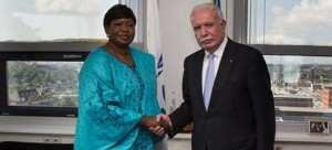 ICC Prosecutor Fatou Bensouda and foreign minister of Palestine, al-Maliki in The Hague. 