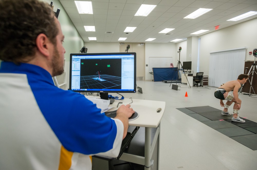 Relative motion. Motion analysis. Motion analysis. Motion analysis. Hp cosmos тредмил с телевизором.